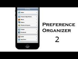 This Cydia tweak allows the users to organize their home screen according to their will.